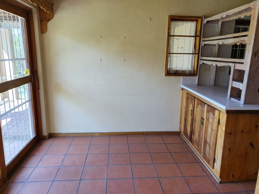 4 Bedroom Property for Sale in Hospitaalheuwel Free State